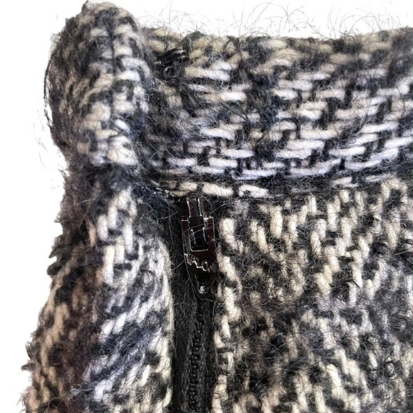 Midcentury Tweed Faux Fur-Lined Pencil Skirt - OOAK Vintage - Picture 5 of 6